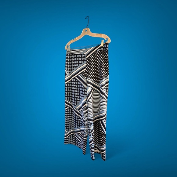 Navy, Blue and White Geometric Patterned Pants and Jacket - Picture 3 of 4